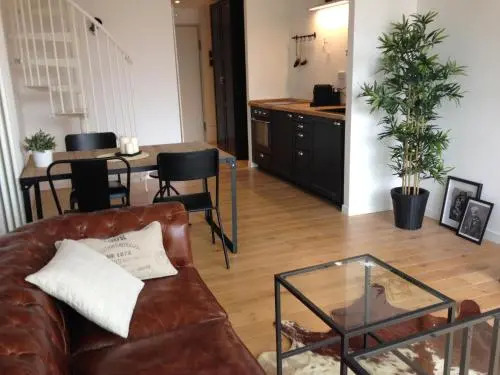Galatea Halldis Apartment