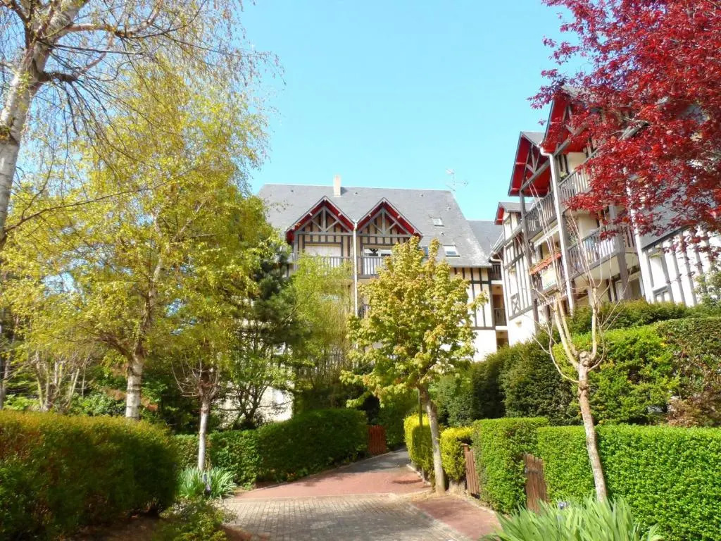 Appartement Cabourg, 2 pièces, 4 personnes - FR-1-487-173