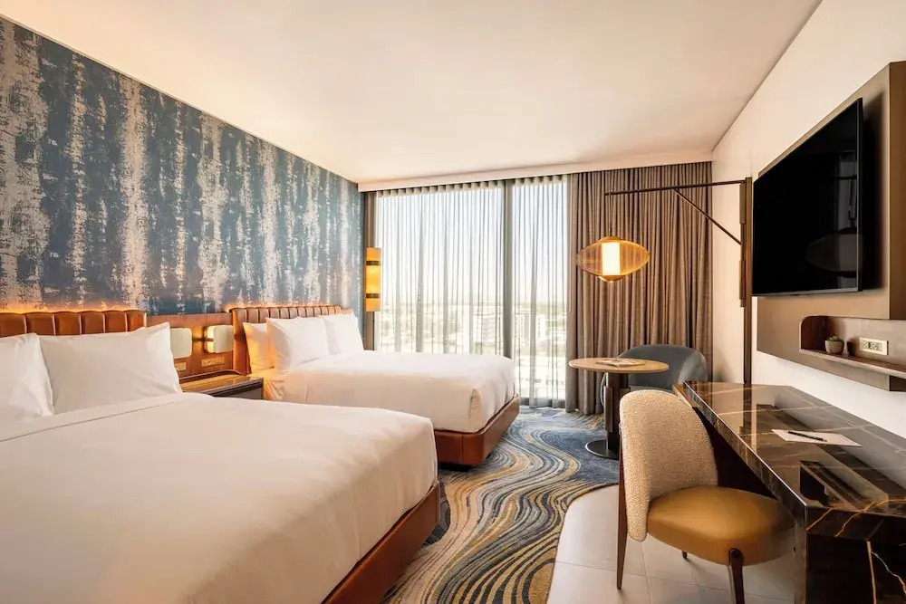 Отель The REMI., Scottsdale, Autograph Collection