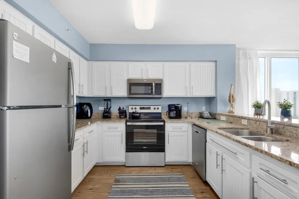 Pelican Beach Terrace 807