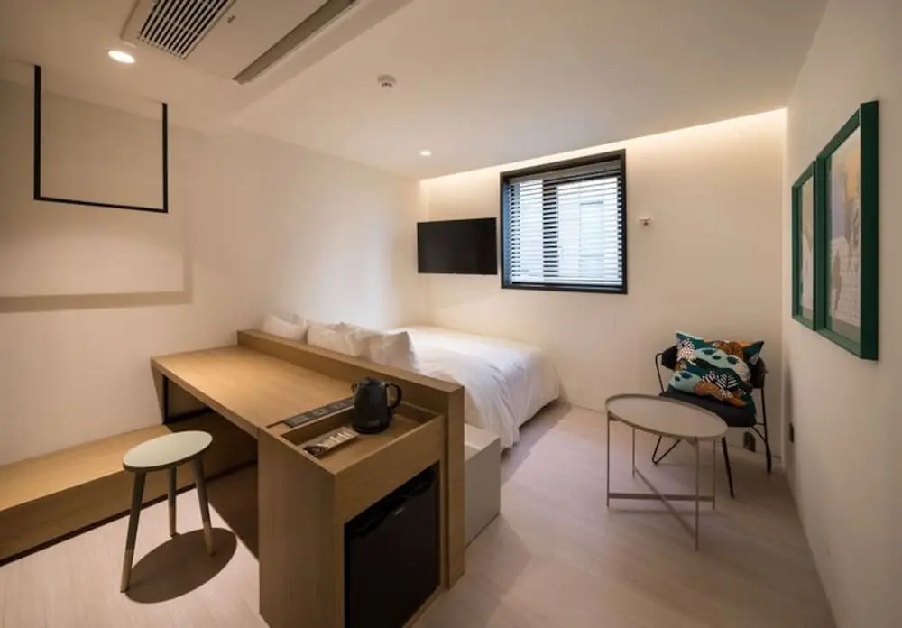 No 25 Signature Centum
