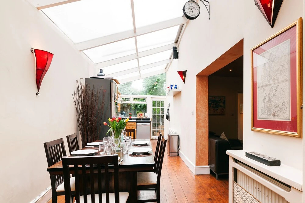 Bright Munster Road Apartment - MM2