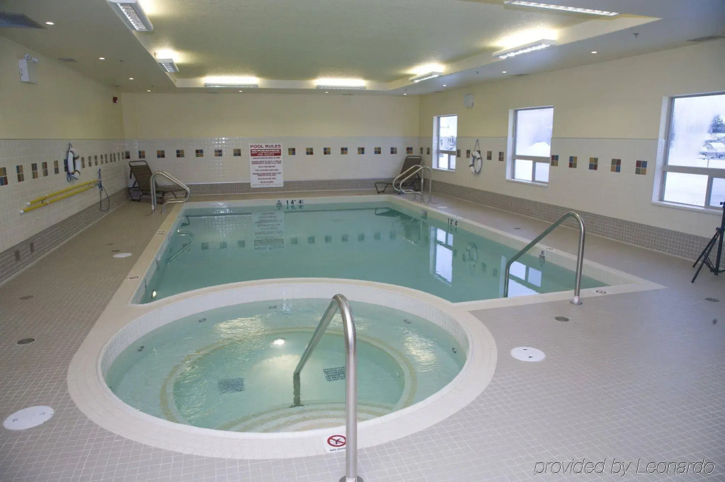 Holiday Inn & Suites Lloydminster by IHG