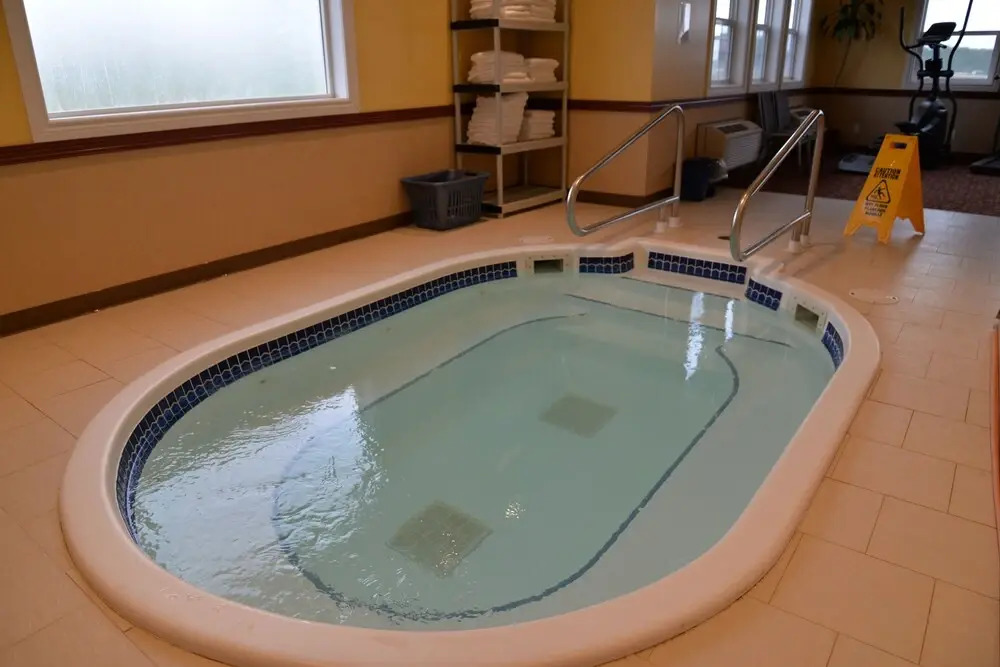 Northern Lights Inn & Suites