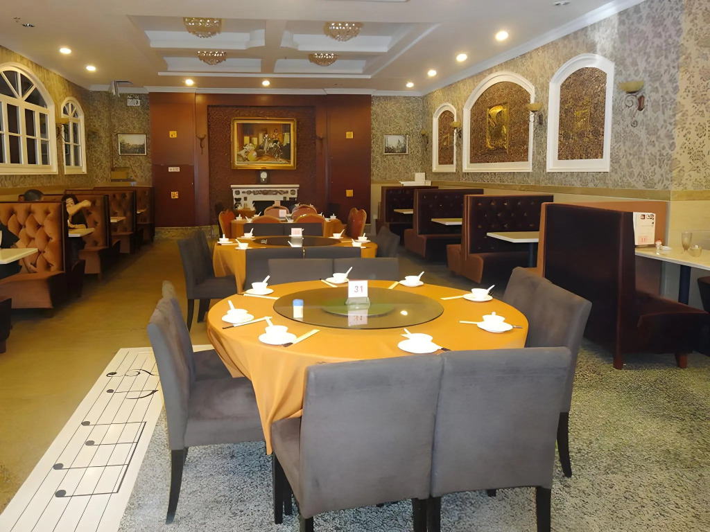 Vienna Hotel Shenzhen Yinhu Bus Station