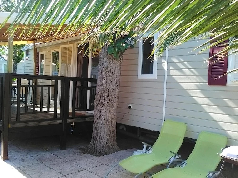 Bungalow With 3 Bedrooms in Vias, With Shared Pool and Furnished Terrace - 600 m From the Beach
