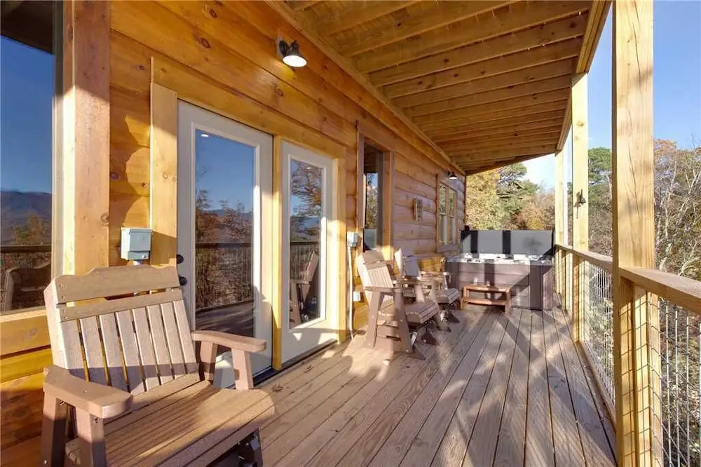 Great Smoky Lodge