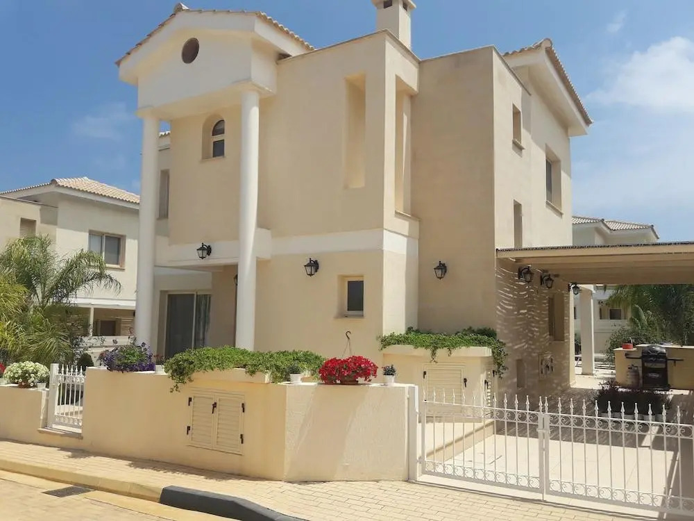 Anthorina Villa 4