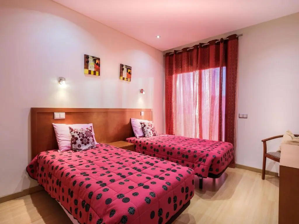 V4, Villa Jardins Branqueira3 near Beach, Albufeira