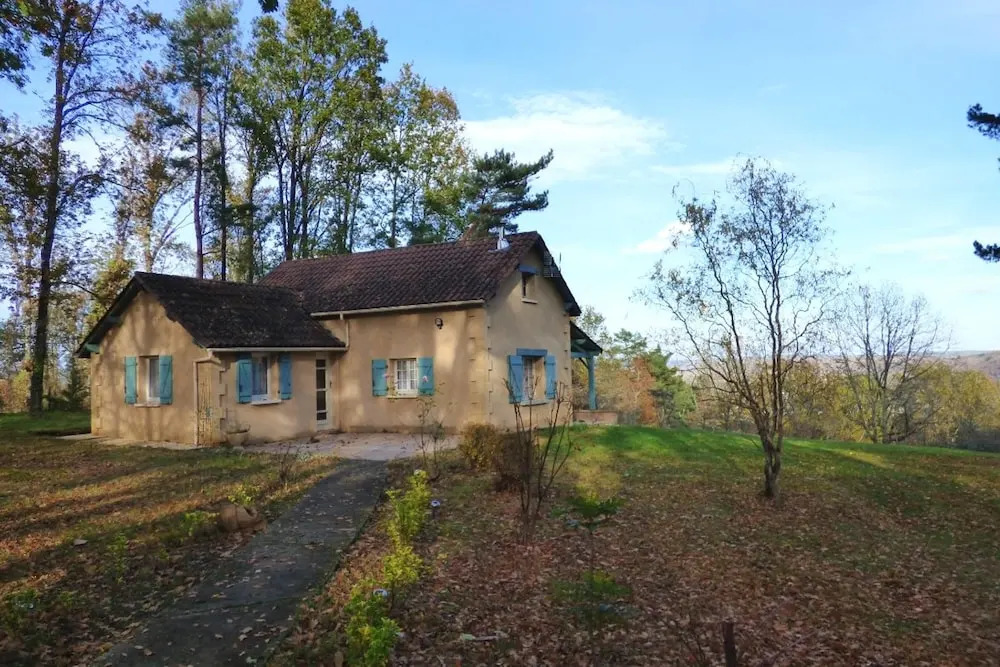 House With 2 Bedrooms in Montignac, With Furnished Garden and Wifi
