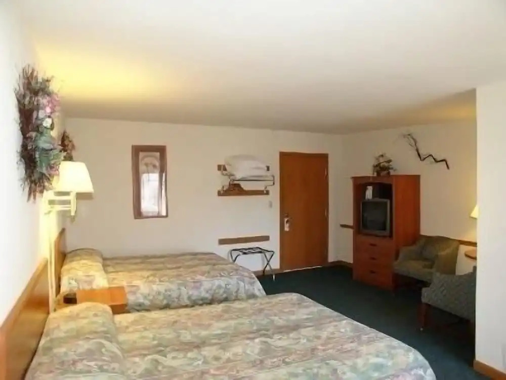 Forty Winks Inn LLC