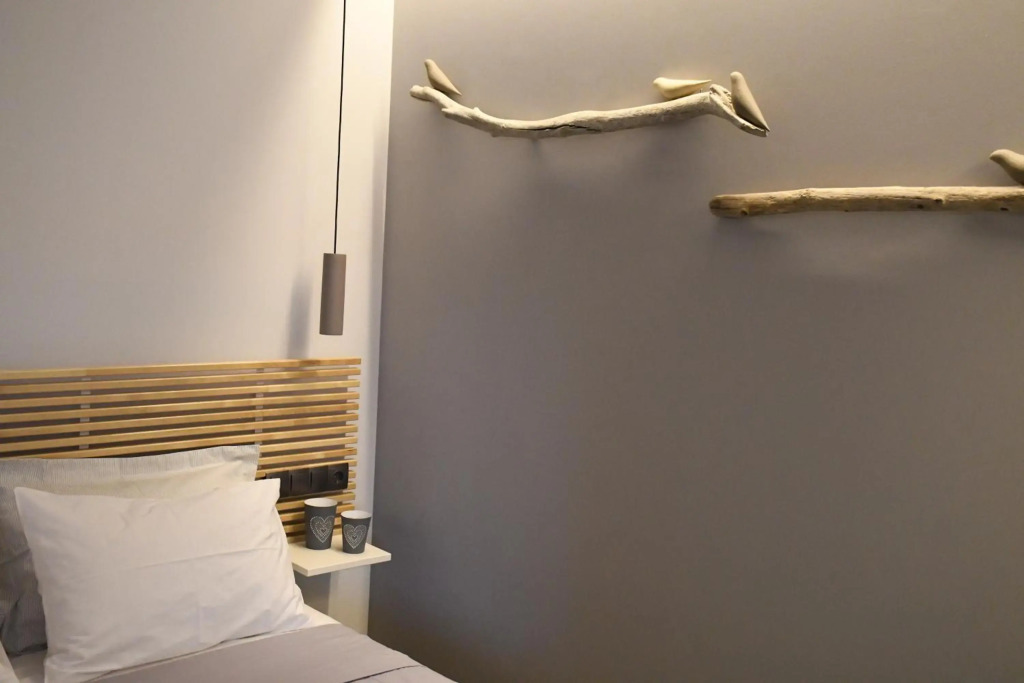 ATHENS PHOS Brand New Loft in Historical Athens Historical Center