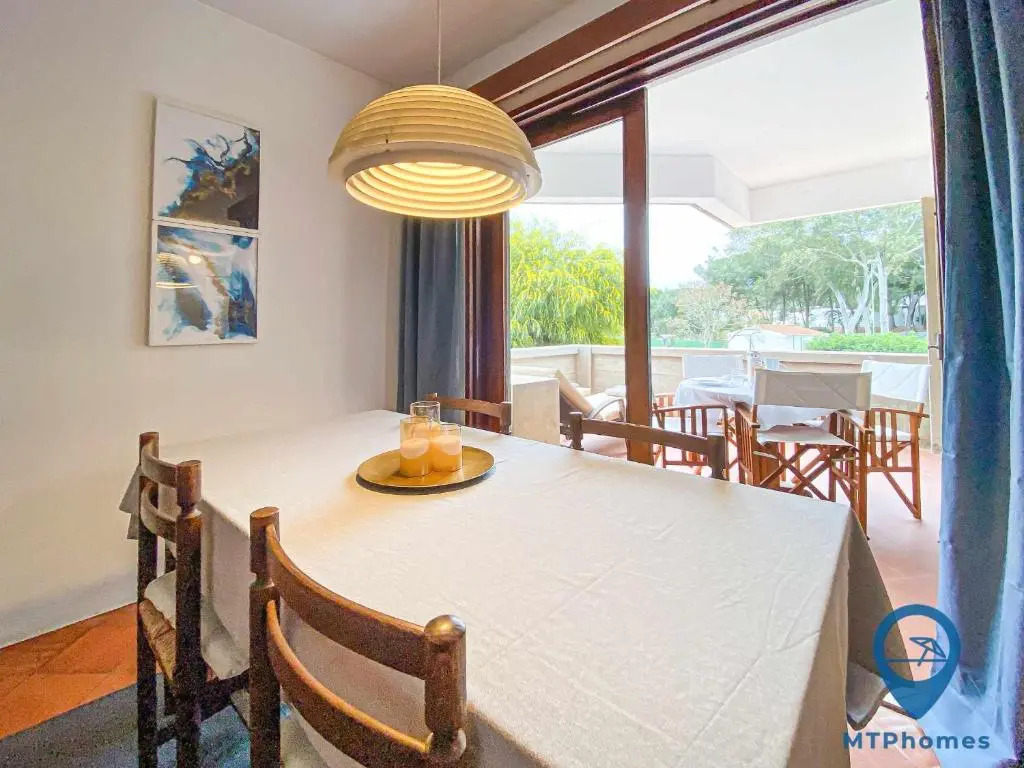 Balaia Beach T2 com piscina