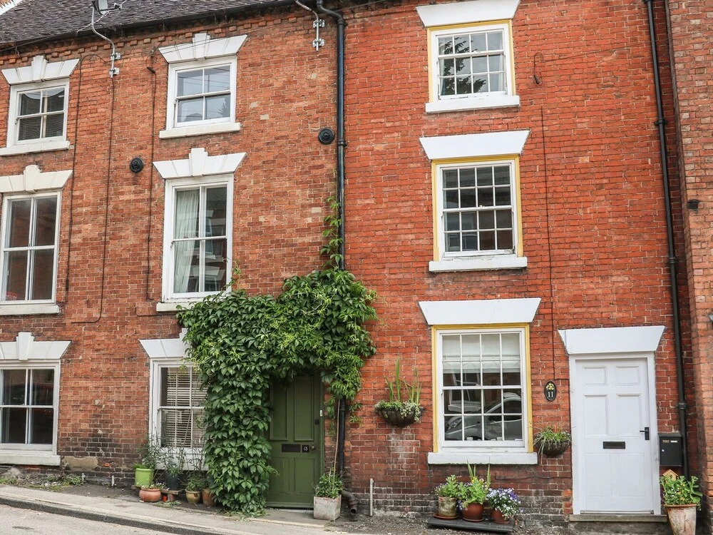 11 Buxton Road, Ashbourne