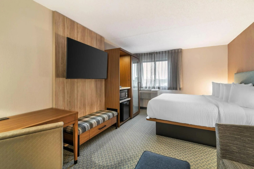 The Clocktower Hotel Latham - North Albany, an Ascend Collection Hotel