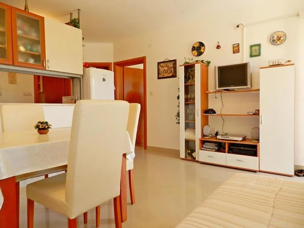 Apartment Darko