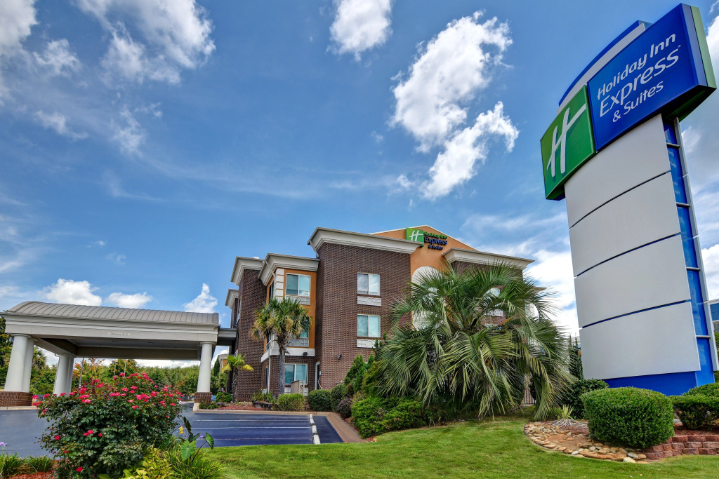 Holiday Inn Express Hotel & Suites Anderson I-85 - HWY 76, Exit 19B by IHG