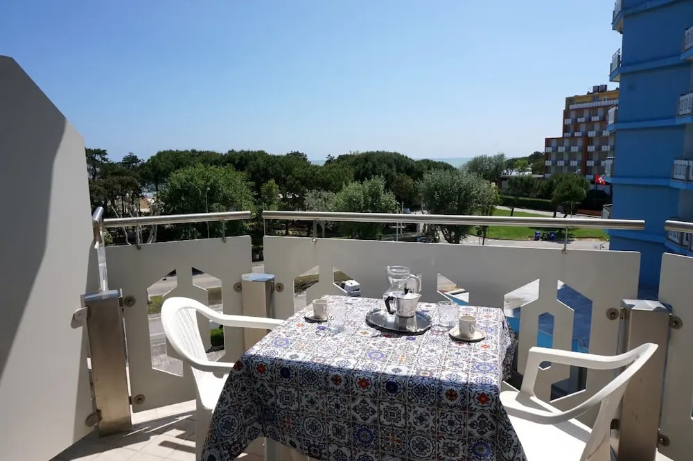 Studio With Shared Pool and Balcony
