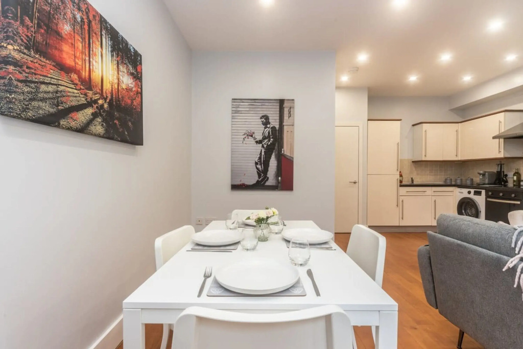 Clapham Sanctuary Apartment