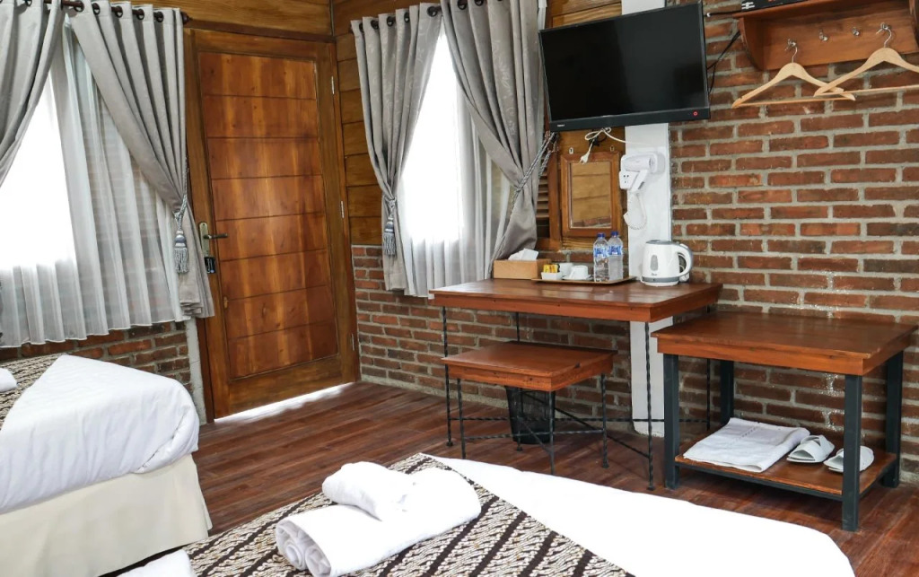Giri Tengah Resort Borobudur