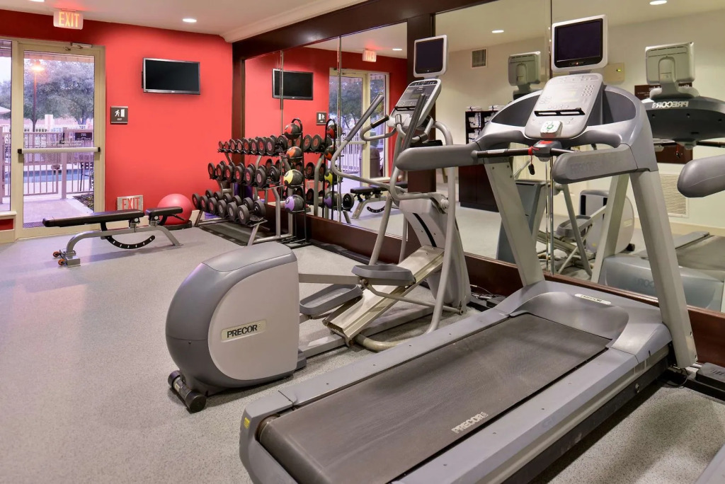 Hilton Garden Inn Addison