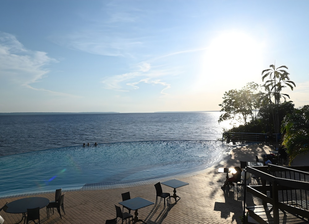 Tropical executive hotel Flat 1006