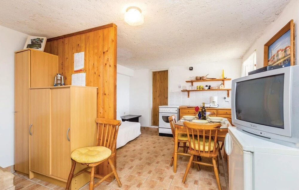 Amazing Home In Jablanac