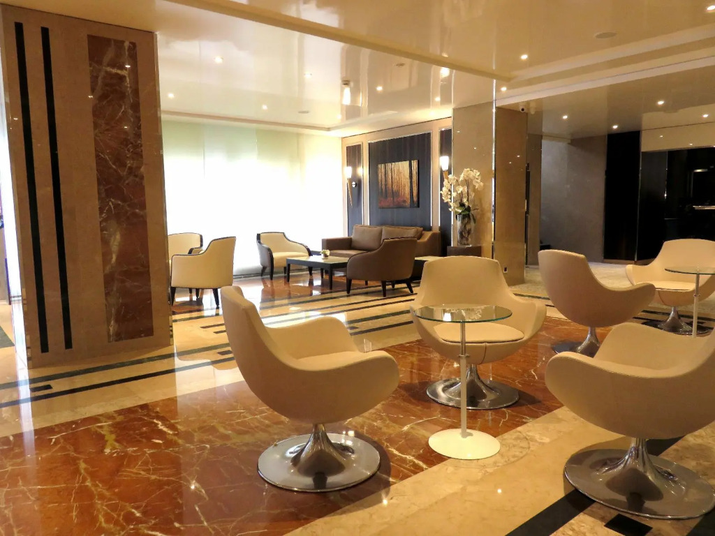 Nash Airport Hotel