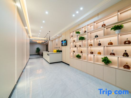 Ziyue Smart Hotel (Shuikou Dongjiang Industrial Park)