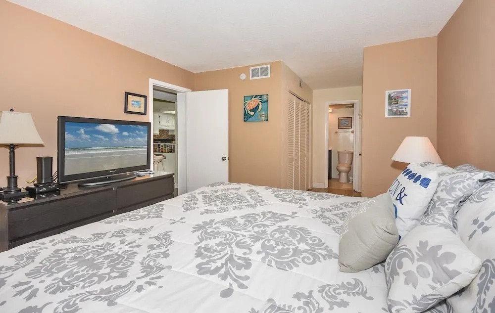 Cr109 Castle Reef 1 Bedroom 1 Bathroom Condo
