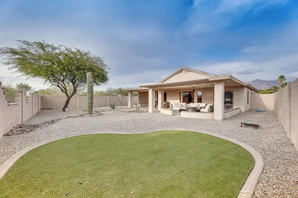 1 Mi to Golf: Mtn-view Gem w/ Patio in Gold Canyon
