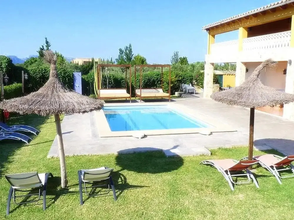 Spacious Villa in Alcudia With Pool