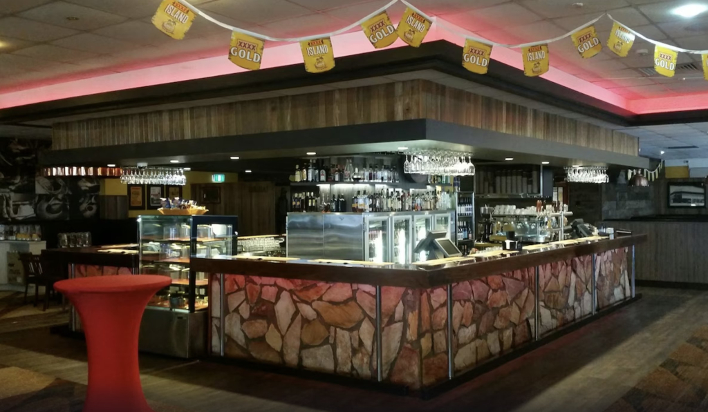 Isa Hotel