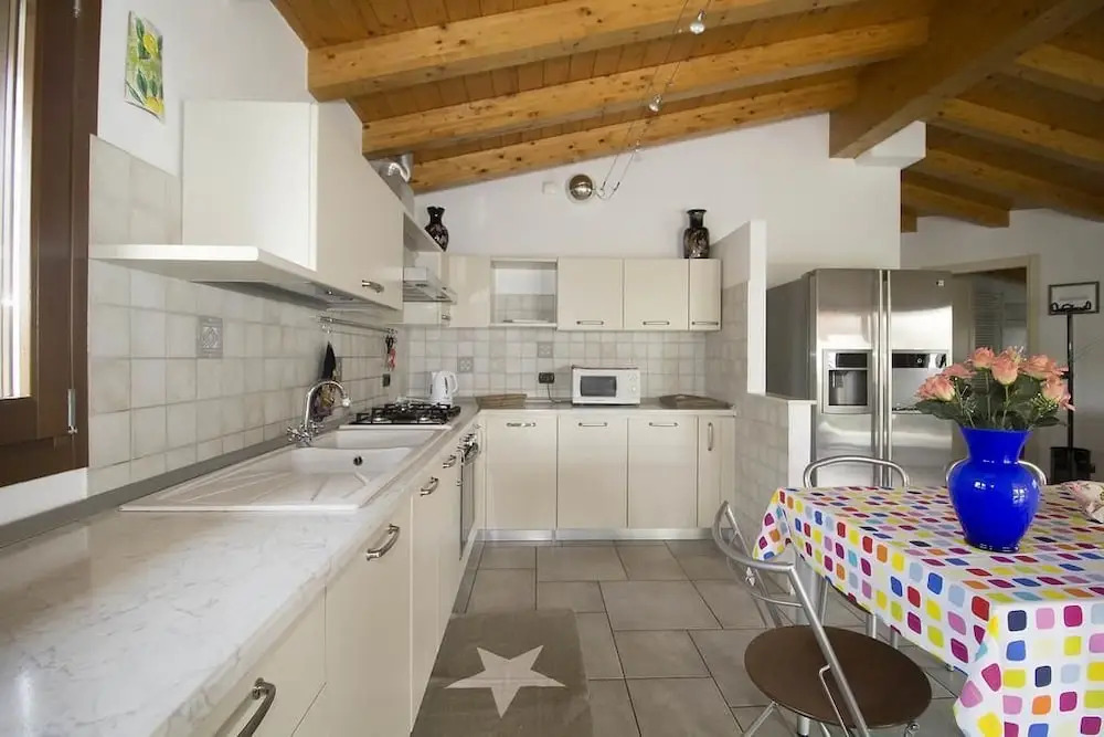 Veranda House