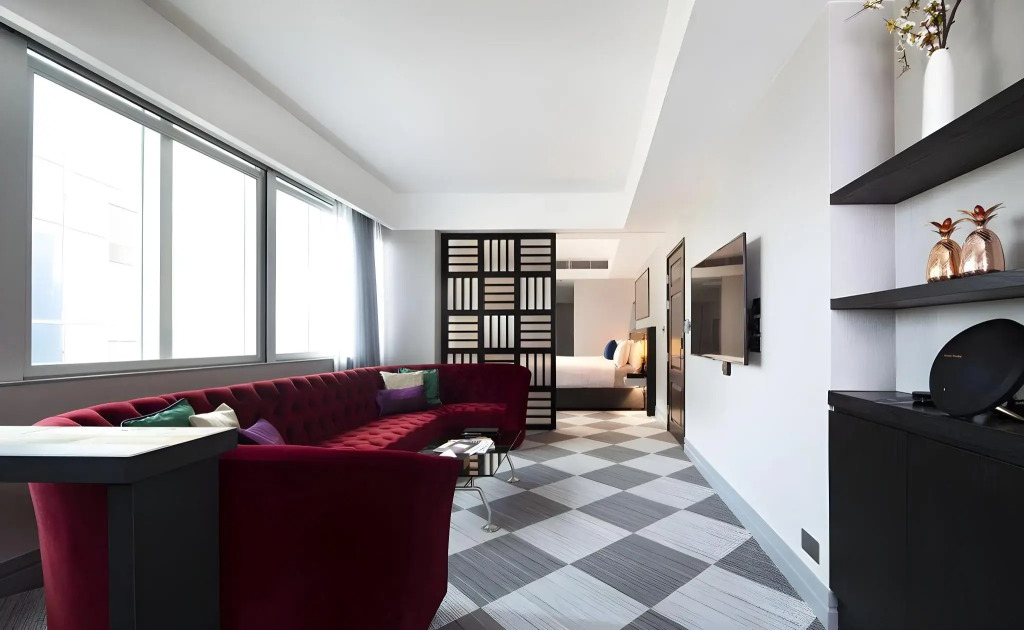 Ovolo Central