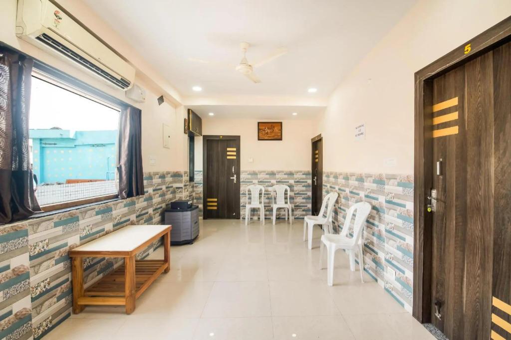 Oyo 75817 Ahvanam Guest House