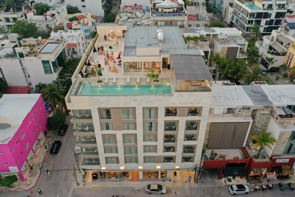 Hotel Indigo Playa Del Carmen by IHG
