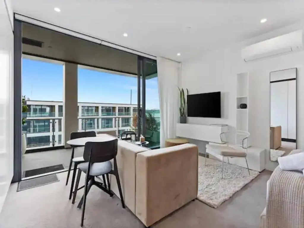 Sleek Modern Studio with Balcony by Zodiak Stays
