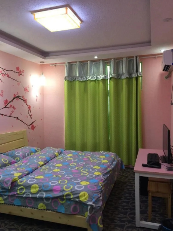 Momo Hotel