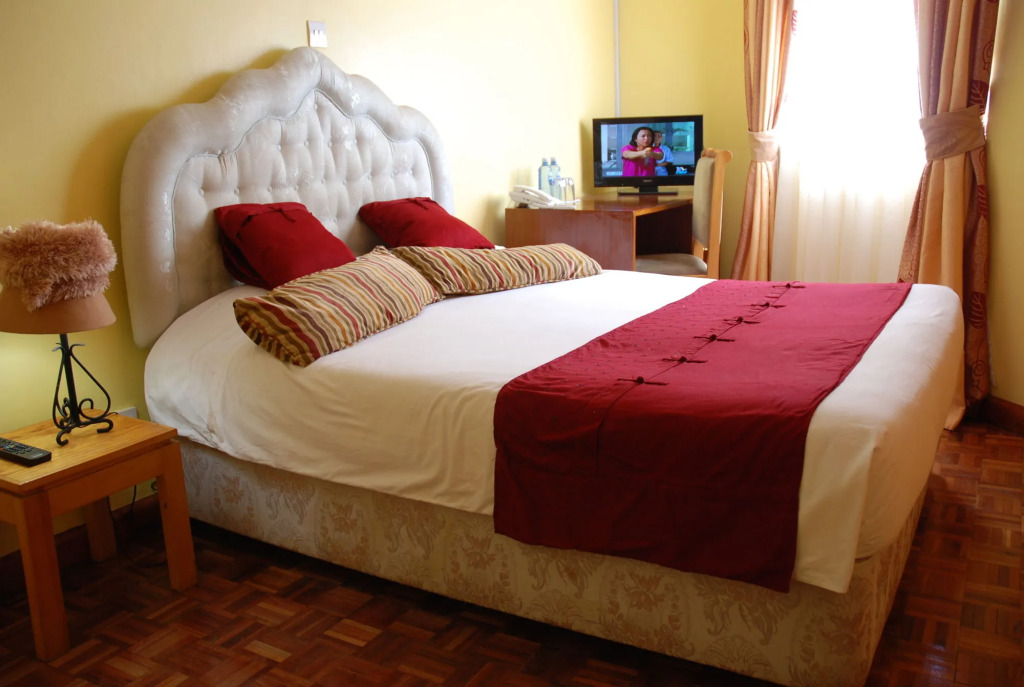 Biblica Guest House