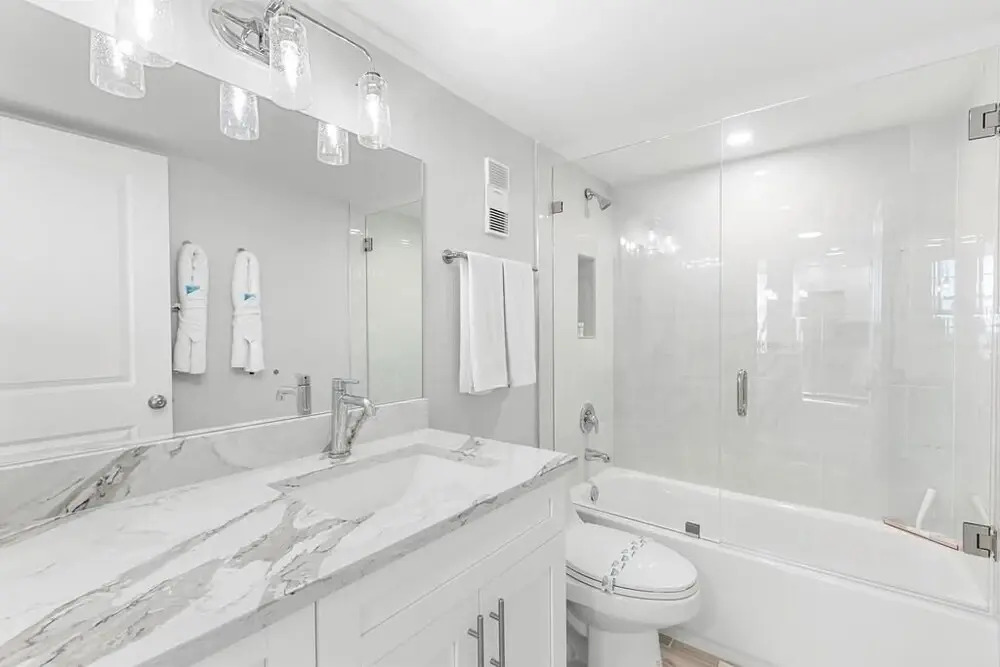 South Seas 4, 1606 Marco Island Vacation Rental 2 Bedroom Condo by Redawning