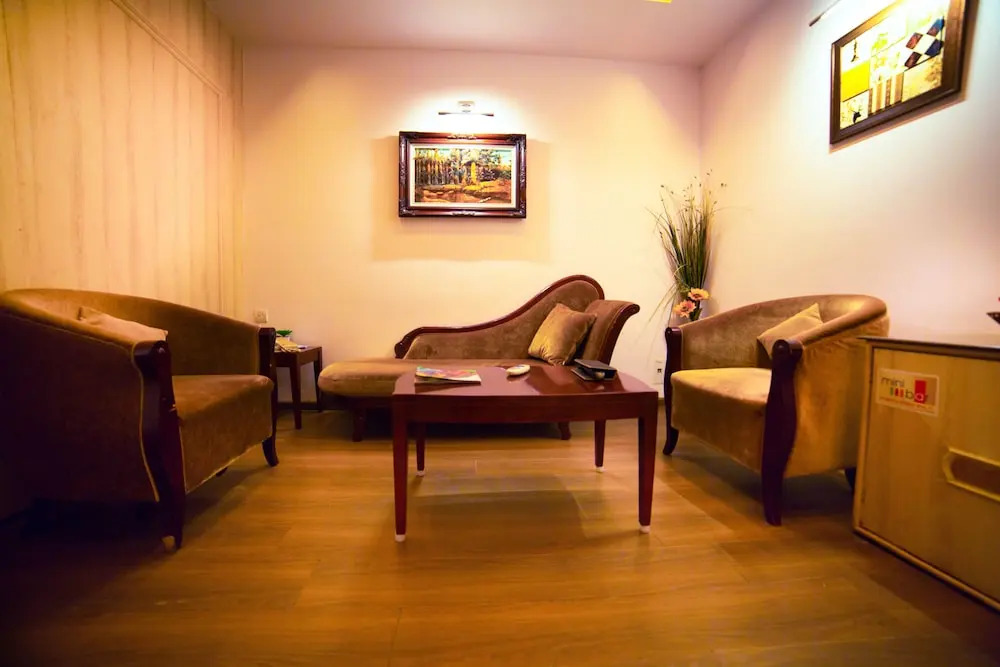 RR Inn Tirunelveli
