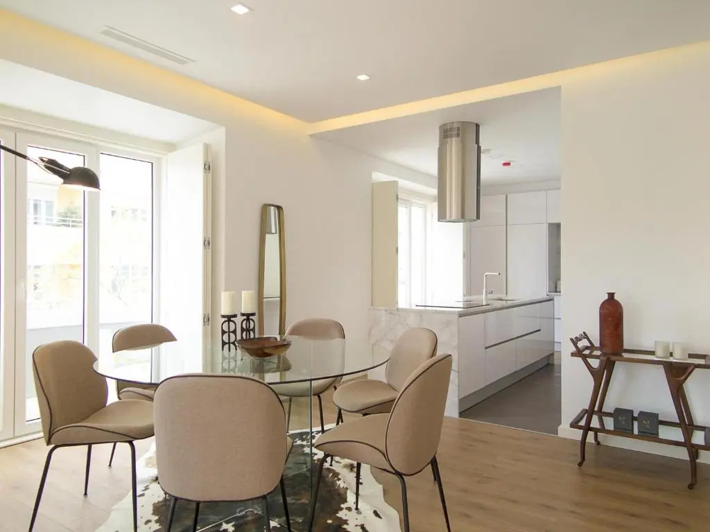Eduardo vii park great bright apt with ac elevator