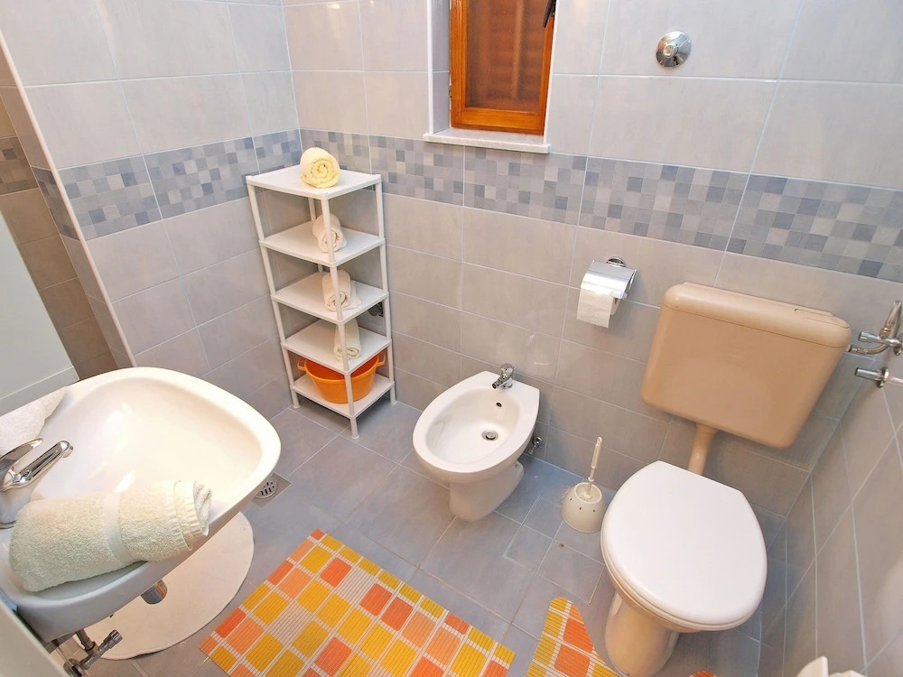 Apartment 154