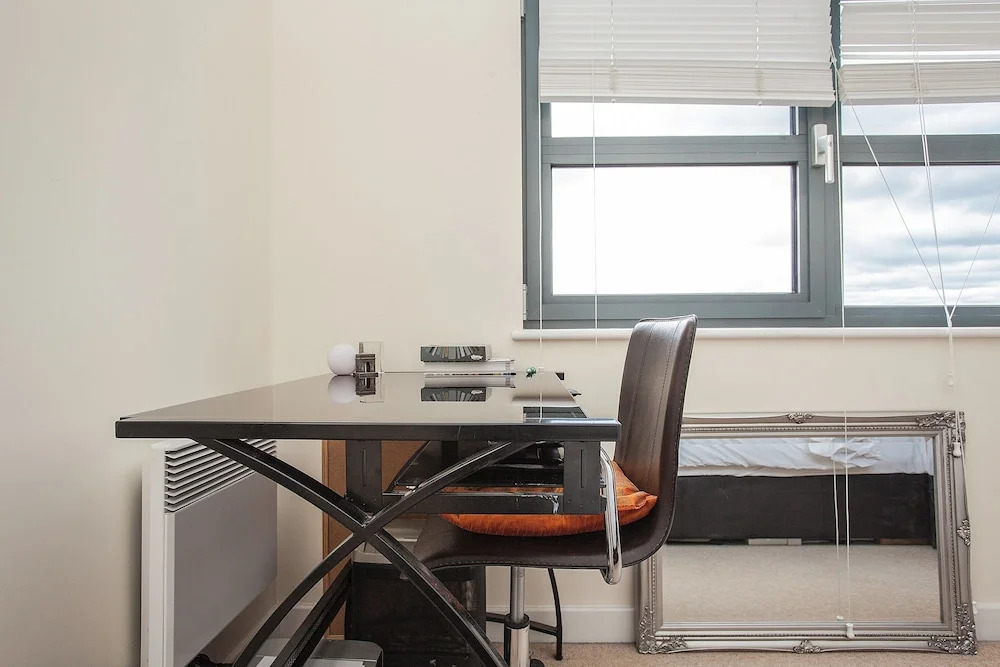 Modern 2 Bedroom Flat Close to Old Street