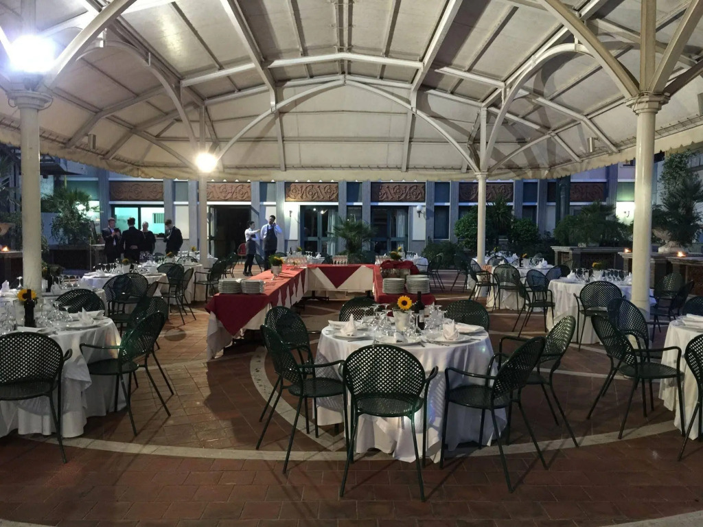 Hotel Civita