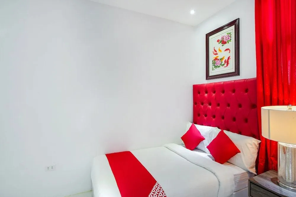 OYO 504 Casa Mia Hotel Suites Residence