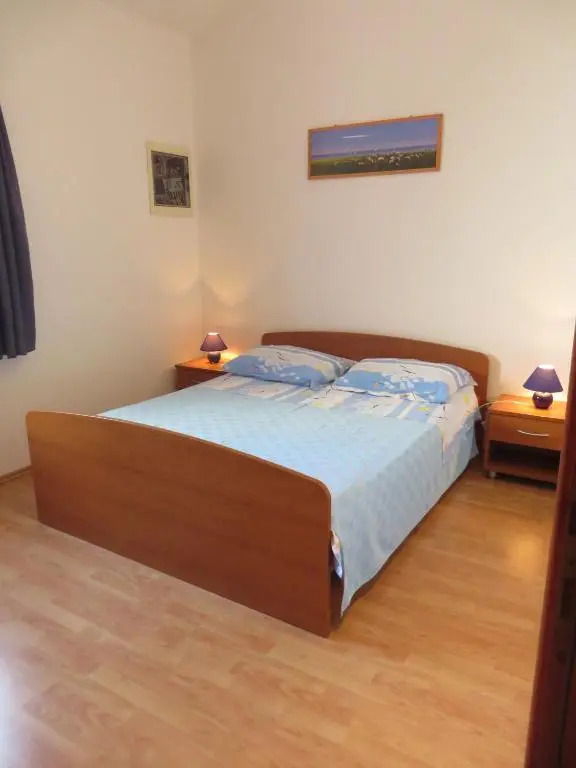 Gardenia Apartments