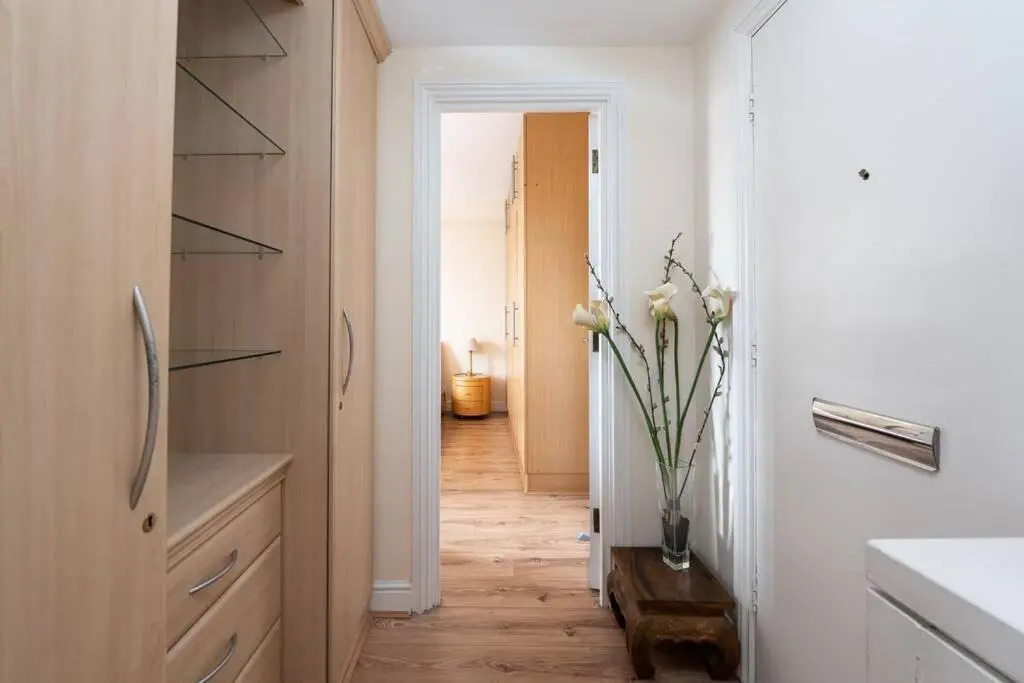 CAPITAL One Bedroom Flat Chelsea Cloisters 724