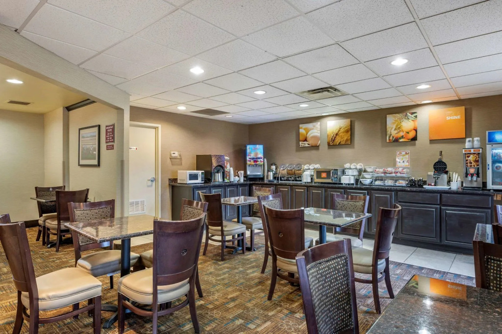Spark by Hilton Cincinnati Airport South